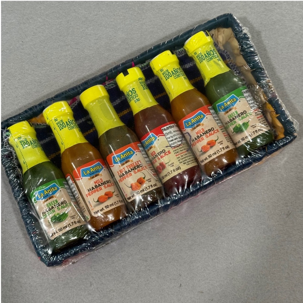La Anita Habanero Pepper Sauce Sampler Set 6 Bottles Mexican Hot Sauce in Basket